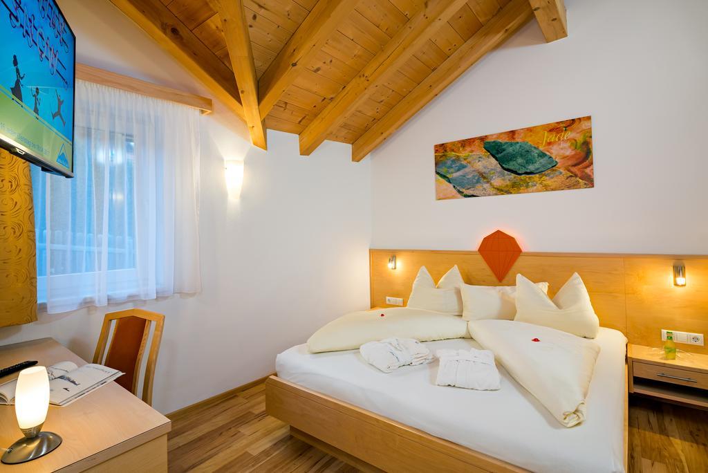 Aparthotel Alpendiamant Serfaus Wachter Gmbh Zewnętrze zdjęcie